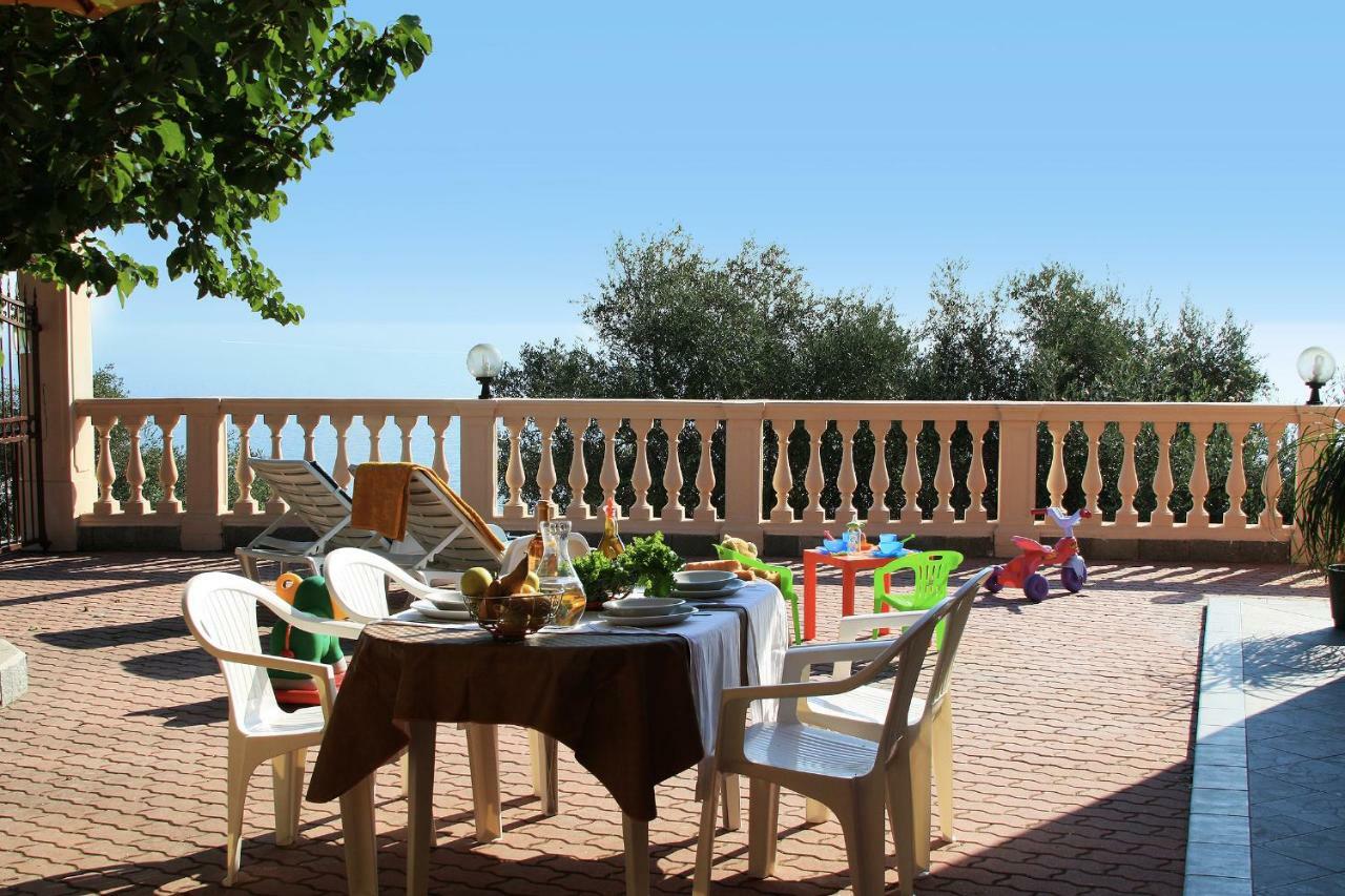 Appartamenti Villa Chiara Imperia Luaran gambar