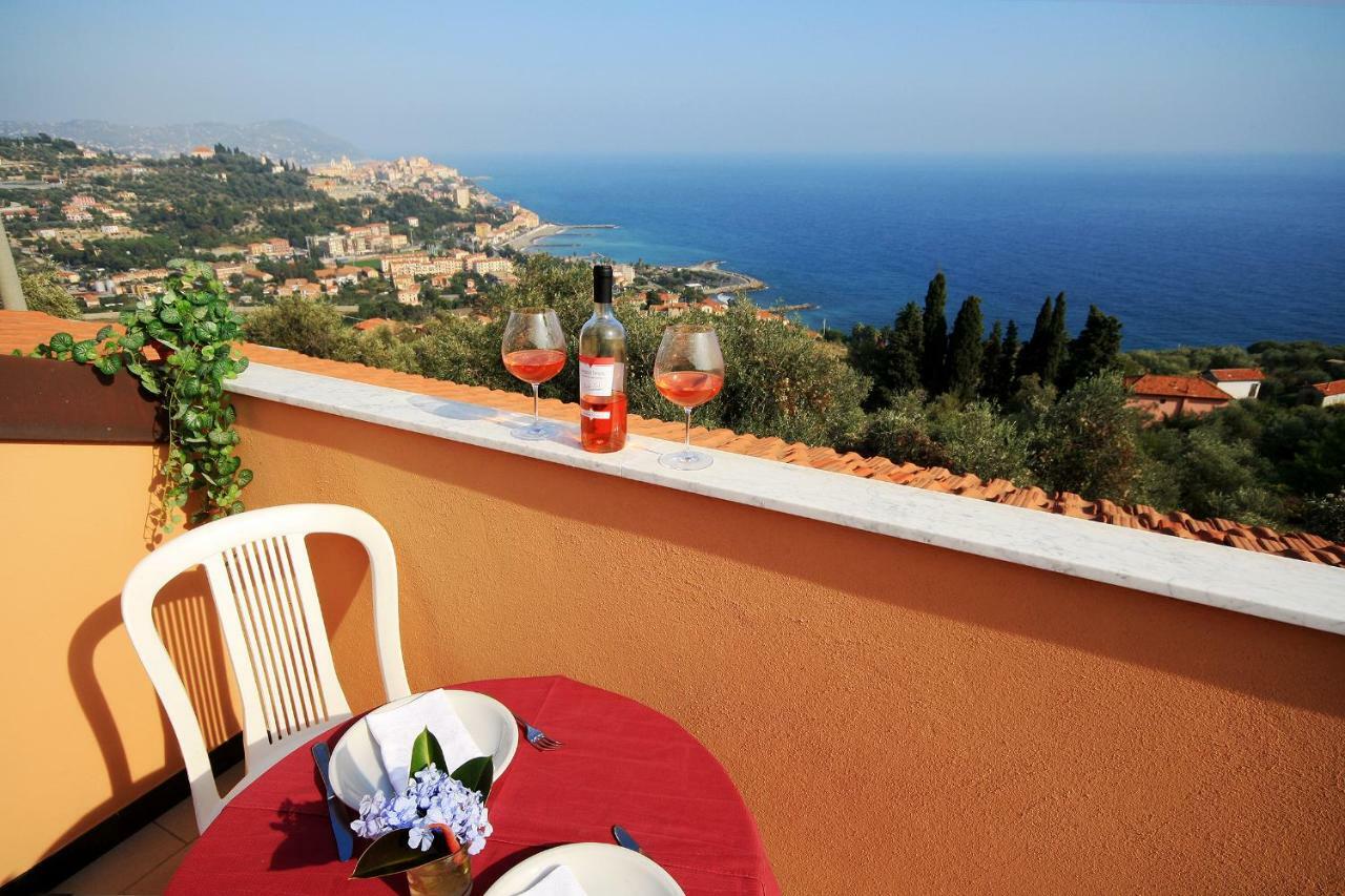 Appartamenti Villa Chiara Imperia Luaran gambar